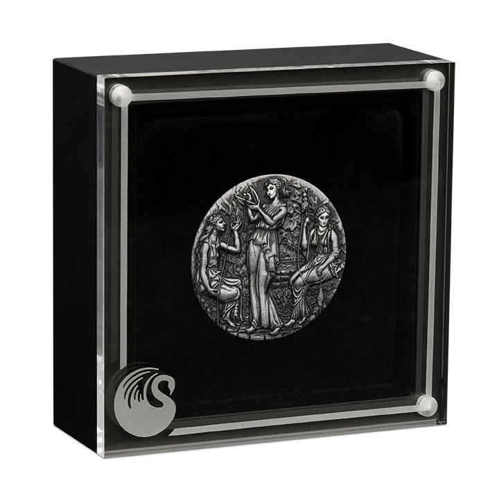 Tuvalu: Fate - The Moirai 2 uncje Srebra 2025 High Relief Antiqued Coin