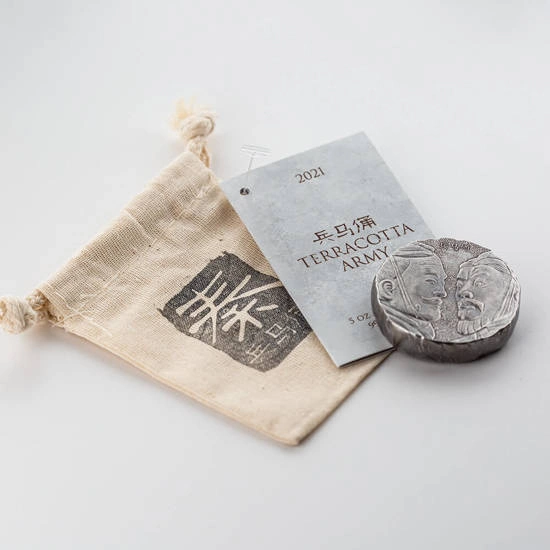 Fiji: Terracotta Warriors 5 uncji Srebra 2021 Antique Coin