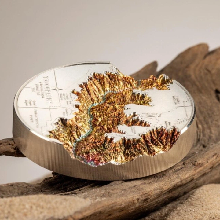 Cook Islands: Topography - Grand Canyon kolorowany 5 uncji Srebra 2023 Proof Ultra High Relief