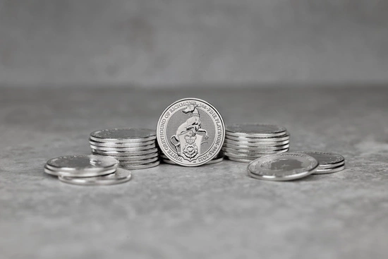 Bestie Królowej: Biały Chart z Richmond 1 uncja Platyny 2022